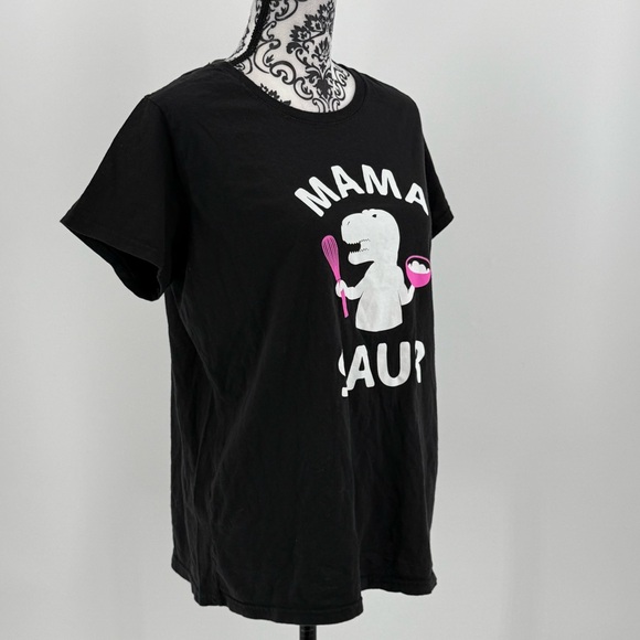 Delta Mamasaurus Dinosaur Mom Women V Neck Black Short Sleeve T-Shirt - Picture 4 of 10